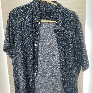 RVCA Button up
